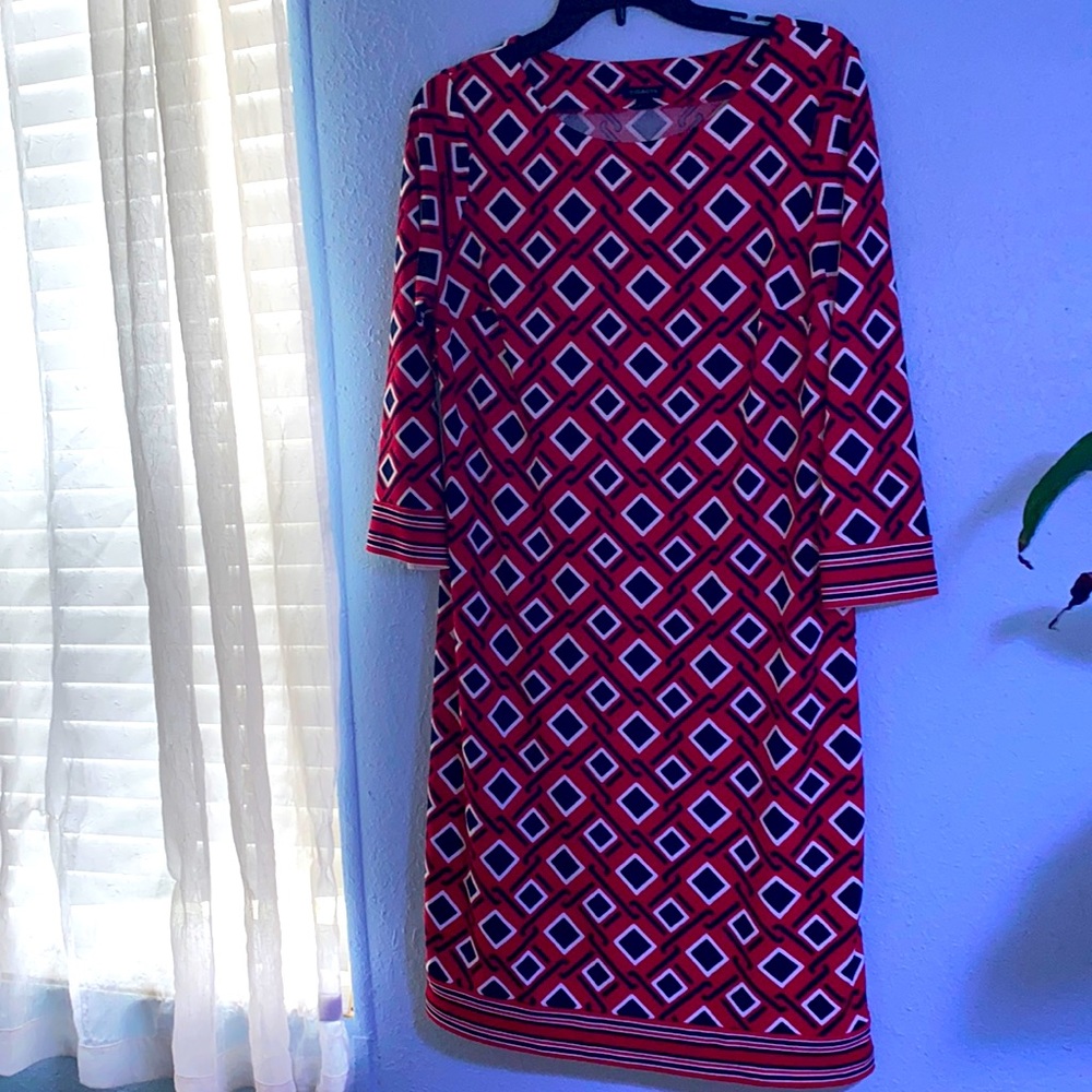 Talbots Dress Stretch Women geometric Pullover red, black, white SZ M